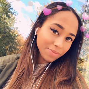 Meet your Posher, Lorena